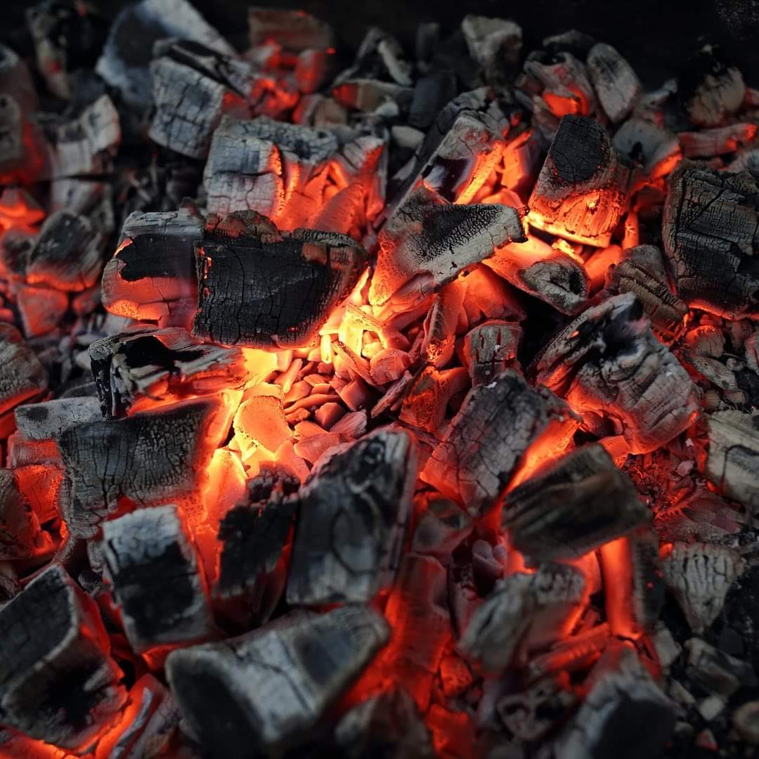 Brasas listas para el asado
